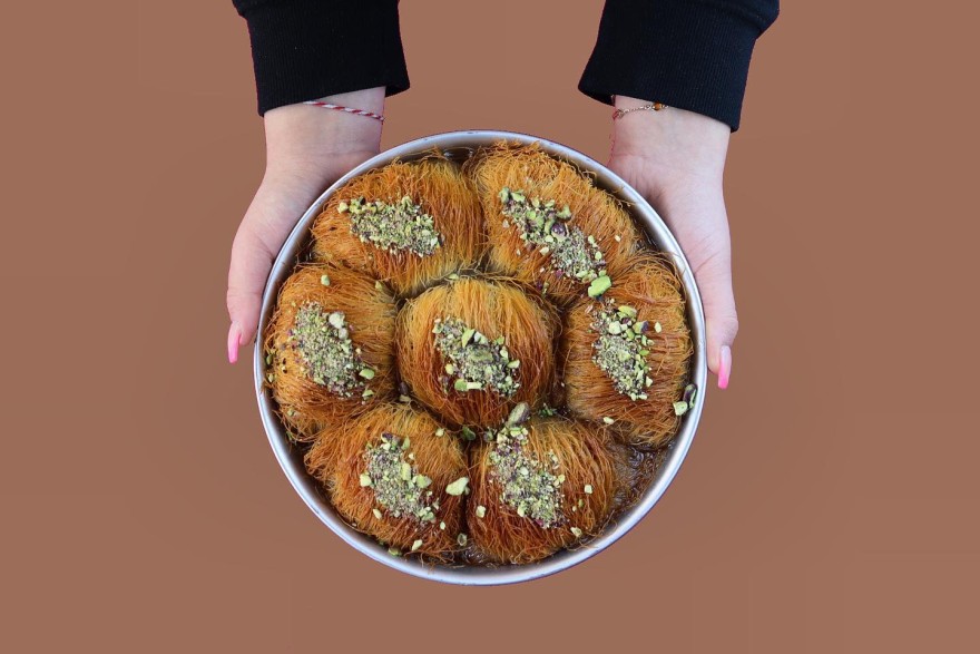 νηστισιμο κανταΐφι