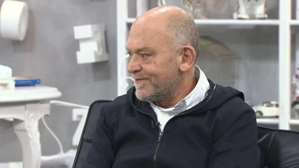 «Είδα έναν άλλο κόσμο και ήταν...» - Η εξομολόγηση του Στέλιου Παρλιάρου για τη ζωή του