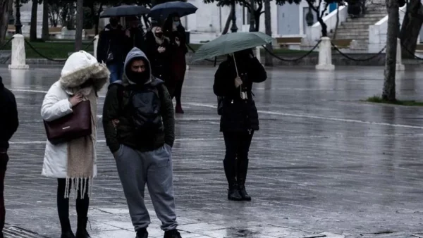 Καιρός: Κακοκαιρία με καταιγίδες στα δυτικά και βόρεια - Τελευταία ημέρα εμφάνισης αφρικανικής σκόνης