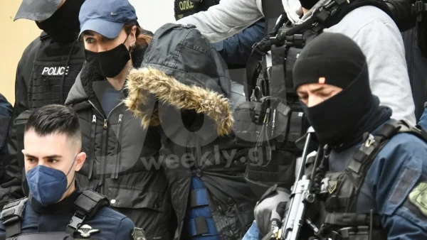 Ο άσσος στο μανίκι της Ρούλας Πισπιρίγκου - Η φωτογραφία που νόμιζε πως θα την αθωώσει!