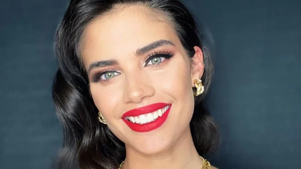 Classic Red Lips: Πώς να το κάνεις σωστά