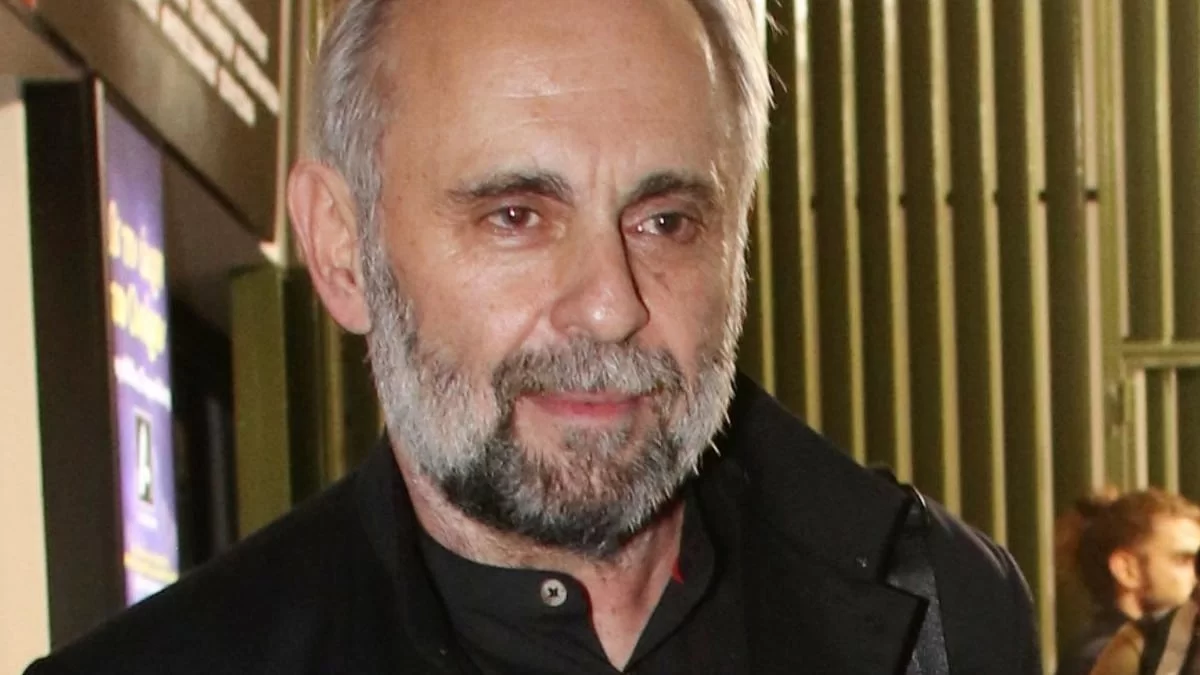 Σωτήρης Χατζάκης: «Όταν ερωτεύομαι, είμαι χαζός»