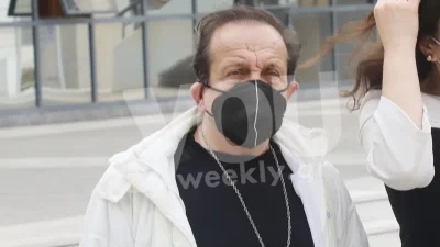 Στο πλευρό της Τζεφ Μοντάνα ο Σπύρος Μπιμπίλας - «Η συνάντηση στις παράλληλες δίκες»