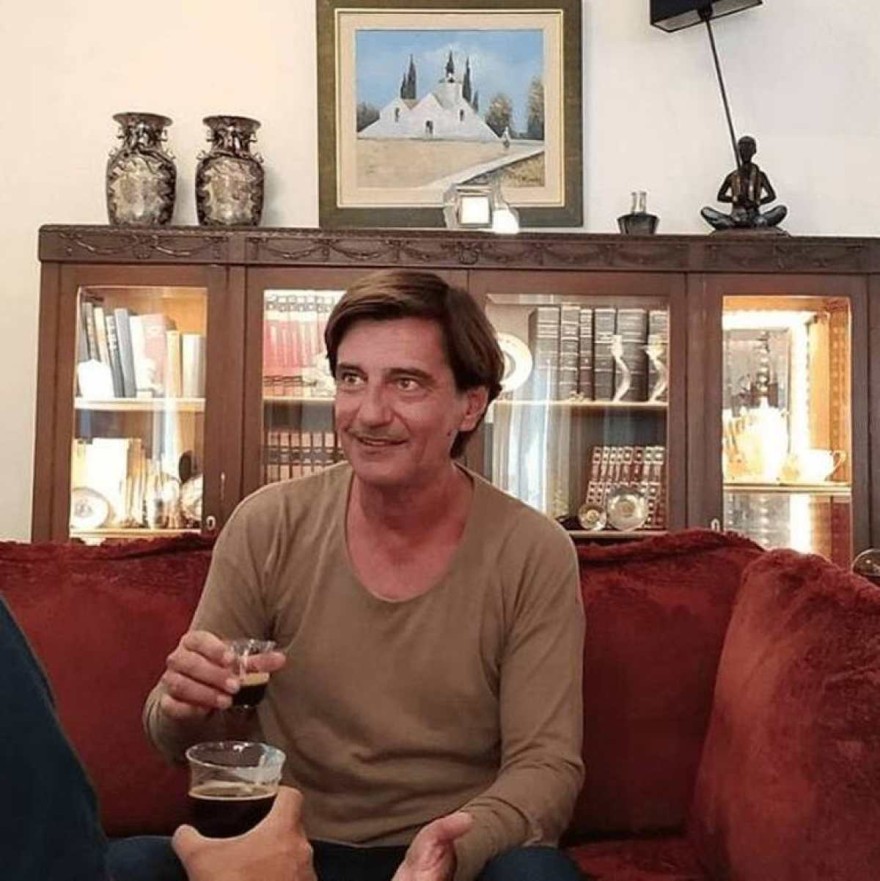 Το εσωτερικό σπίτι του Θοδωρή Κουτσογιαννόπουλου