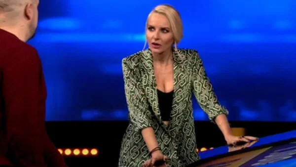 The Chase: Έμεινε "κάγκελο" η Μαρία Μπεκατώρου με την απάντηση που δέχτηκε από διαγωνιζόμενο