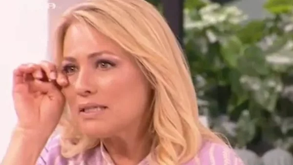 Μαριάννα Τουμασάτου: Λύγισε στον αέρα εκπομπής του Mega - Τι συνέβη