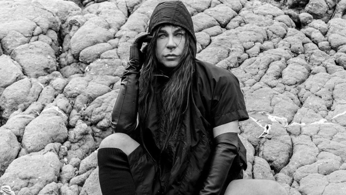 Τρύφωνας Σαμαράς: Έγινε εξώφυλλο σε περιοδικό εξωτερικού - Οι Backstage φωτογραφίες