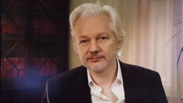 Τζουλιάν Ασάνζ: Η Βρετανία διέταξε την έκδοσή του στις ΗΠΑ - Απειλείται με ποινή κάθειρξης 175 ετών