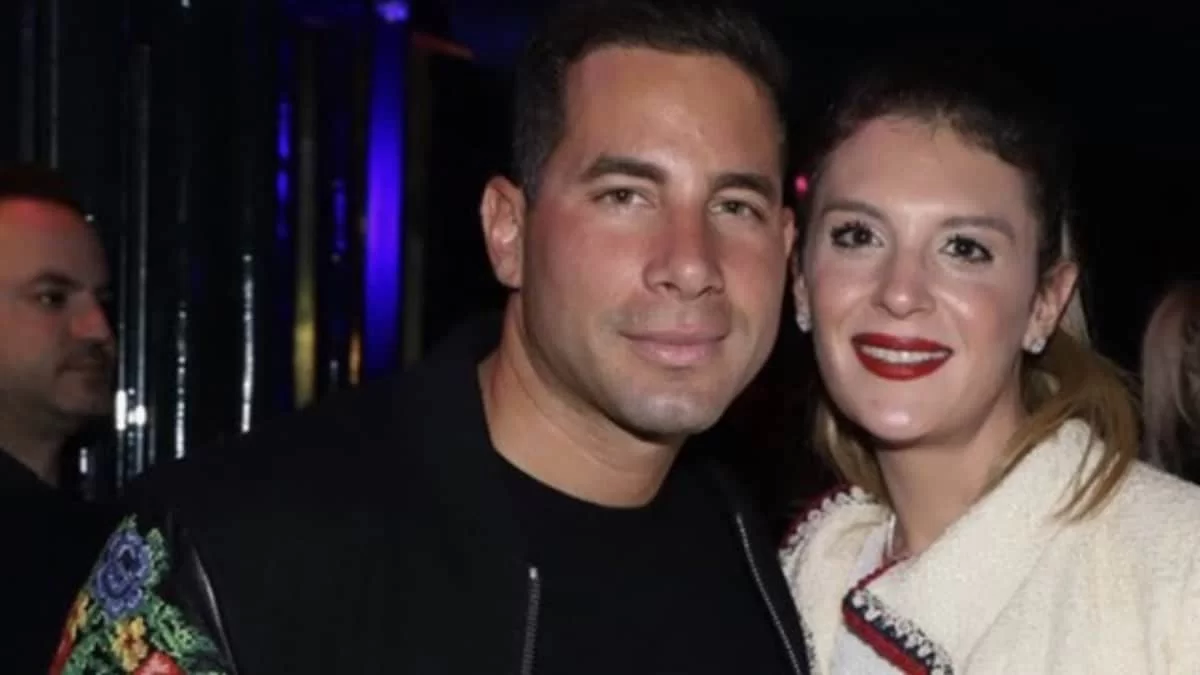 Ξανθιά, γνωστή Ελληνίδα τραγουδίστρια - Η πρώην σύντροφος του συζύγου της κόρης του Απόστολου Βακάκη