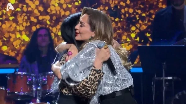 Chart Show: «Μπράβο Σοφία!» - Δάκρυσε η Δέσποινα Βανδή με την ερμηνεία της η Βόσσου