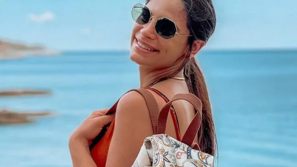 Χριστίνα Μπόμπα: Αποκάλυψε τον προορισμό για τις πρώτες πασχαλινές διακοπές με τις κόρες της