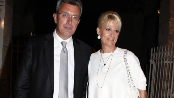 Εκείνος είναι 60 ενώ εκείνη... - Η διαφορά ηλικίας του Νίκου Χατζηνικολάου και της Κρίστη Τσολακάκη