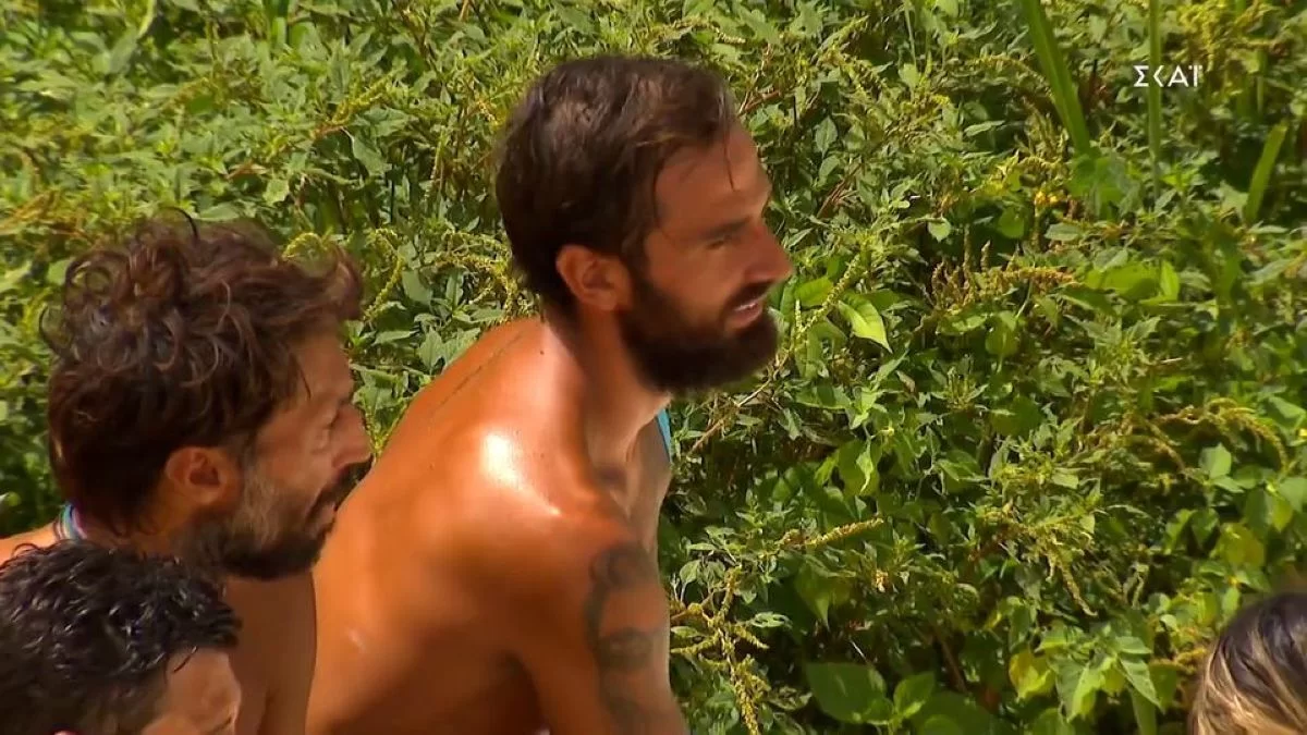 Survivor 5: «Με πιάνει αηδία» - Το Twitter ξεκίνησε το "πάρτι" και έκραξε για τα καλά τον Άρη