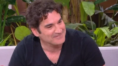 Έσκασε πριν λίγο - Ραγδαίες εξελίξεις με τη νέα σειρά του Παπακαλιάτη στο Mega