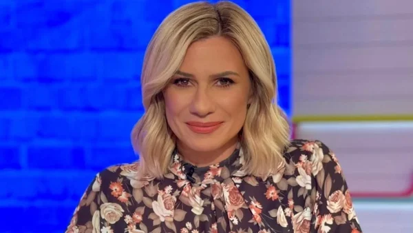 Ρίγη συγκίνησης - Η δημόσια έκκληση της Κατερίνας Καραβάτου για βοήθεια