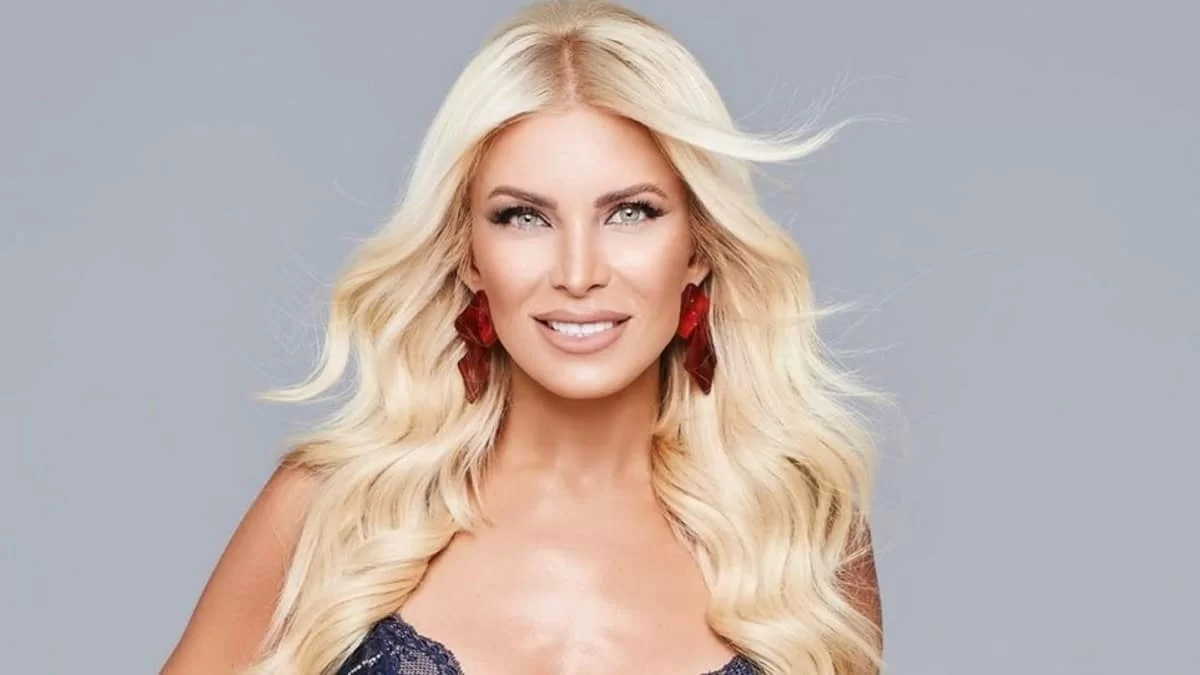 Με ξύλινα πατώματα και μοντέρνα διακόσμηση  - Φωτογραφίες από το νέο της σπίτι της Κατερίνας Καινούργιου στο Κολωνάκι