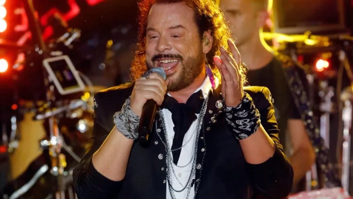 Με ροκ διάθεση και σκούρες αποχρώσεις - Φωτογραφίες από το εναλλακτικό σπίτι του Χρήστου Δάντη