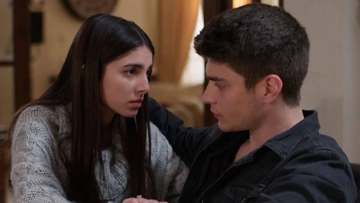 Γη της Ελιάς: Επιτέλους ευχάριστα για Φίλιππο και Βασιλική