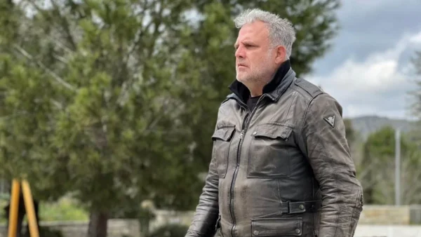 Γη της Ελιάς: Ξεκινάει το δικαστήριο Στάθη και Αρετής - Στα άκρα οι σχέσεις του ζευγαριού