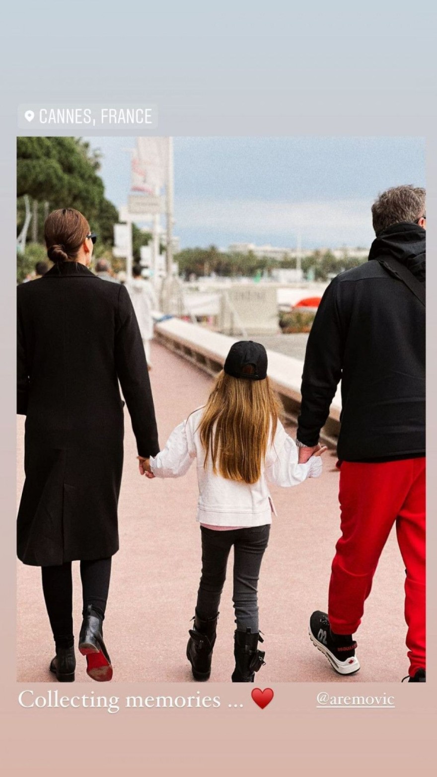 Διακοπές για την Υβόννη Μπόσνιακ και την οικογένειά της