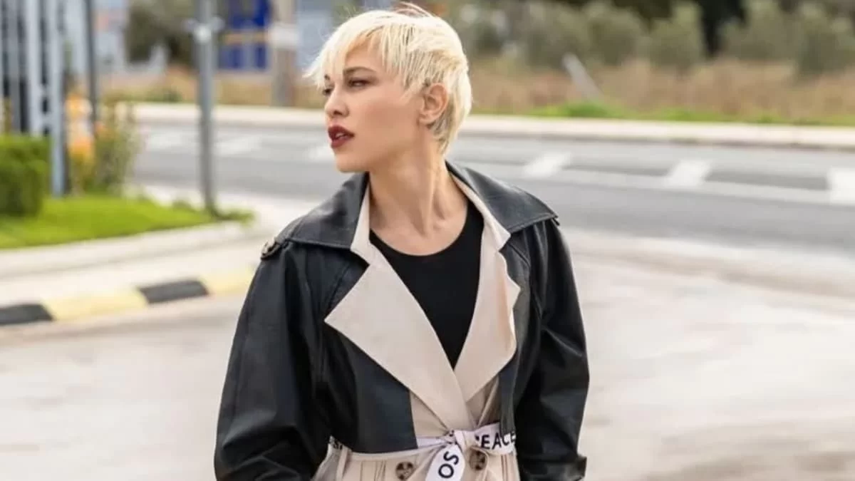 Φανερά αδυνατισμένη η Πηνελόπη Αναστασοπούλου ποζάρει με μαγιό και «ρίχνει» το Instagram