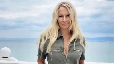 Έπιασε το κλαδευτήρι και ''έβαλε'' φωτιές - Η Ανδρούτσου φροντίζει τα φυτά της με καυτό μαγιό