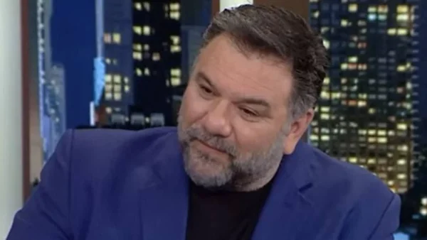 The 2night Show: Oι αποψινοί 11/5 λαμπεροί καλεσμένοι του Γρηγόρη Αρναούτογλου