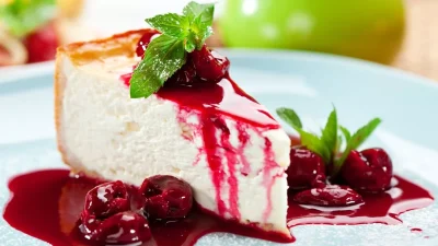 Φτιάξτε μέσα σε λίγα λεπτά το πιο δροσιστικό cheesecake ψυγείου χωρίς ζάχαρη