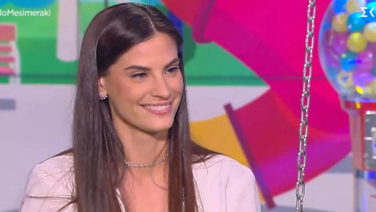 «Ο Σάκης είναι χειρότερος... δεν είναι ότι βοηθάει» - Κόλαφος η Χριστίνα Μπόμπα για τον ρόλο της ως μητέρα