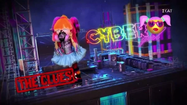 The masked singer: Ξεσήκωσε τους πάντες το Cyber Girl - Η βαλίτσα μπέρδεψε για τα καλά τους Detectives