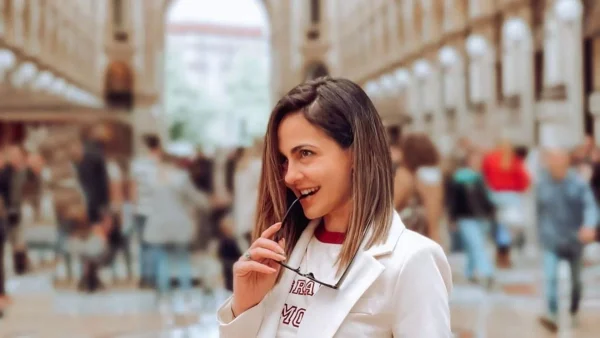 Στο Μιλάνο η Αγγελική Δαλιάνη - Οι φαντασμαγορικές φωτογραφίες