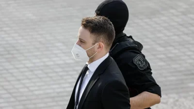 «Είναι βαθιά μετανιωμένος...» - Η ψυχολογική κατάσταση του Μπάμπη Αναγνωστόπουλου μετά την ανακοίνωση της ποινής του