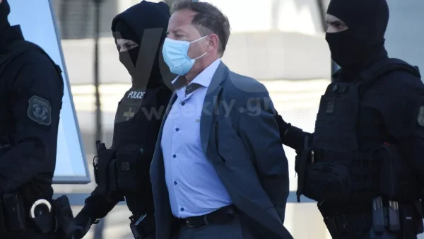 Δίκη Δημήτρη Λιγνάδη: «Μας πρότεινε να συνευρεθούμε όλοι μαζί σεξουαλικά» - Η κατάθεση που τον "καίει"