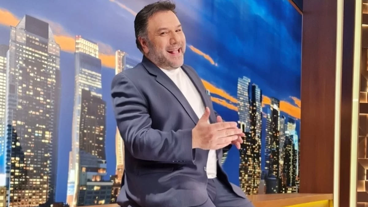 The 2night show: "Έσκασαν" τα ευχάριστα για τον Γρηγόρη Αρναούτογλου - Έγινε γνωστό πως...