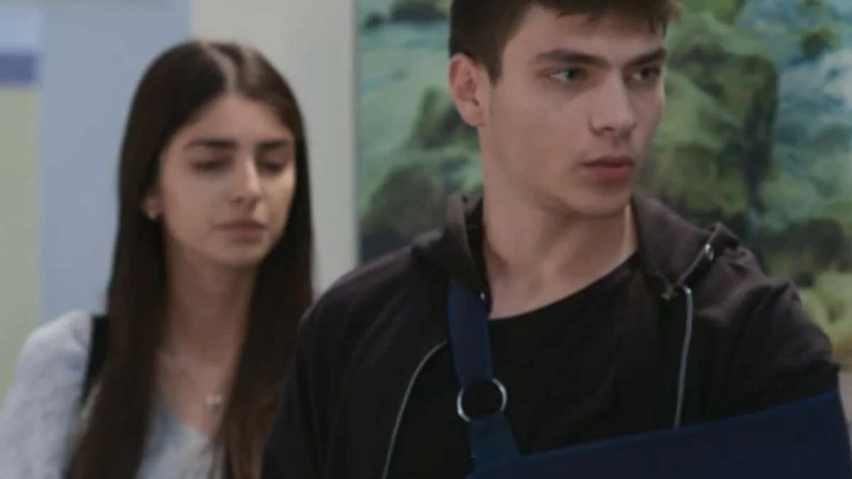 Γη της Ελιάς: «Γλύκανε λίγο ρε κοπέλα μου!» - Το Twitter "σταύρωσε" τη Βασιλική για την συμπεριφορά της στο Φίλιππο