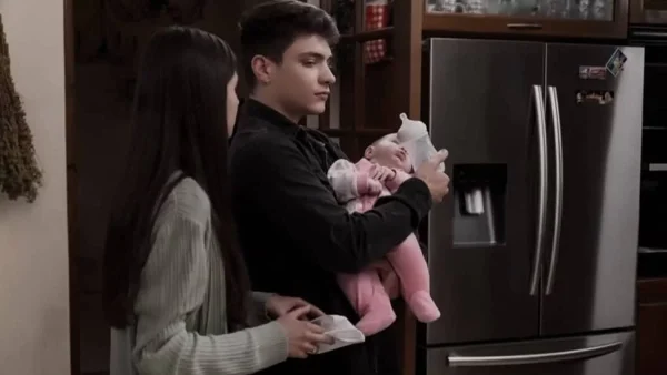 Γη της Ελιάς: Αυτό είναι το συγκλονιστικό τέλος! Χαροπαλεύουν στην εντατική ο Φίλιππος με το μωρό