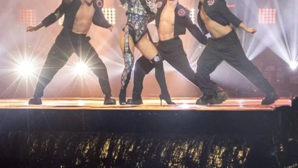 Eurovision 2022: Η Φουρέιρα της Ισπανίας έβαλε "φωτιά" στο στάδιο του Pala Olimpico