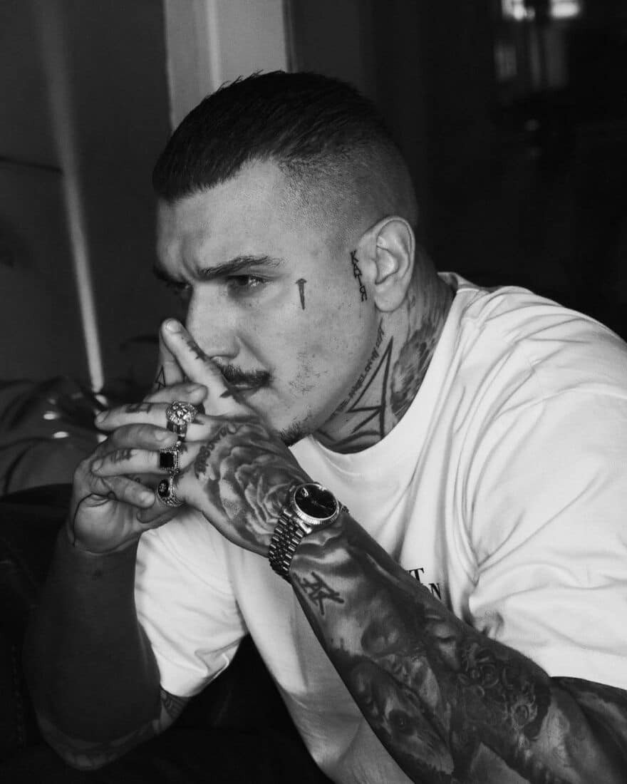 Θοδωρής Κωνσταντόπουλος τατουάζ