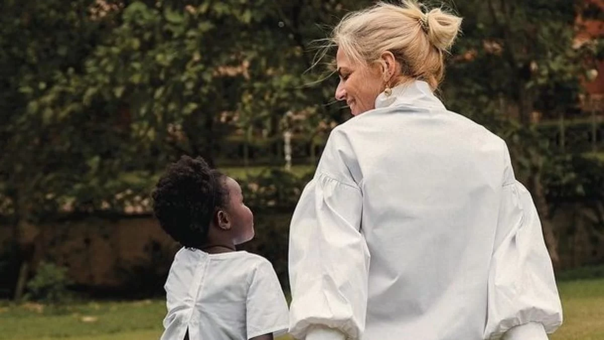 Απόδραση στη θάλασσα για την Χριστίνα Κοντοβά και την κόρη της, Ada - Οι αναρτήσεις στο instagram