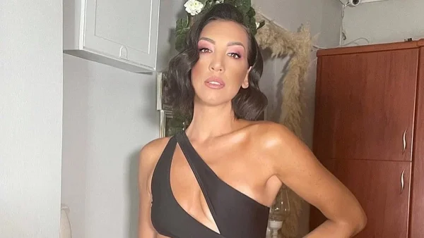 «Κοίτα ρε κάτι προσωπικότητες» - Η Λεοντίτση ''βάζει'' στη θέση της την Παναγιώταρου με ένα insta story