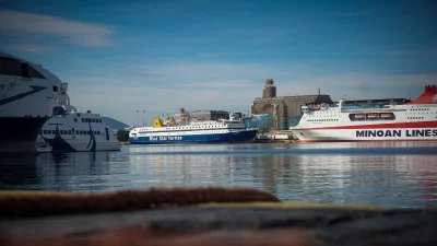 Πειραιάς: «Το παιδί βούλιαζε...» - Οι πρώτες δηλώσεις του καπετάνιου που εντόπισε την 5χρονη