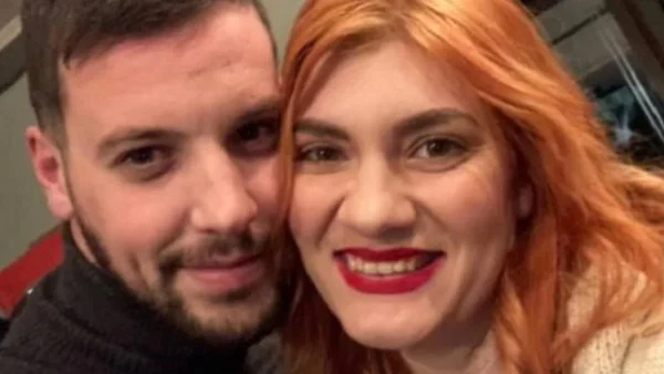 Τραγωδία Πάτρα: Άνδρες με μαύρες σακούλες βγήκαν από το σπίτι της Πισπιρίγκου και του Δασκαλάκη