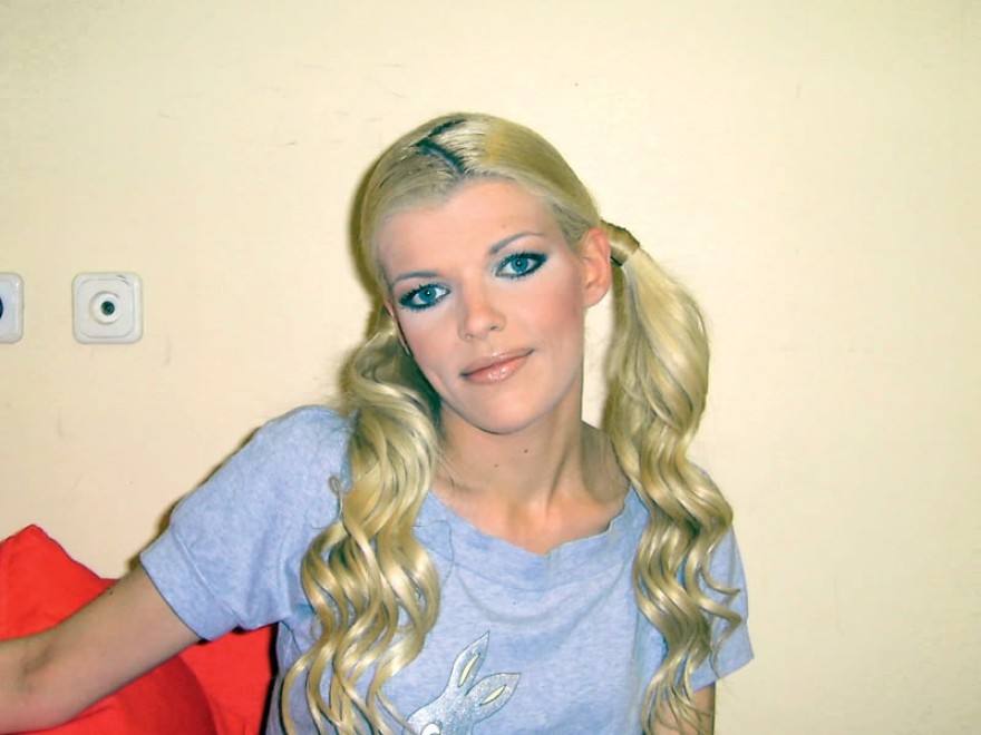 Νανά καραγιάννη νευρική ανορεξία