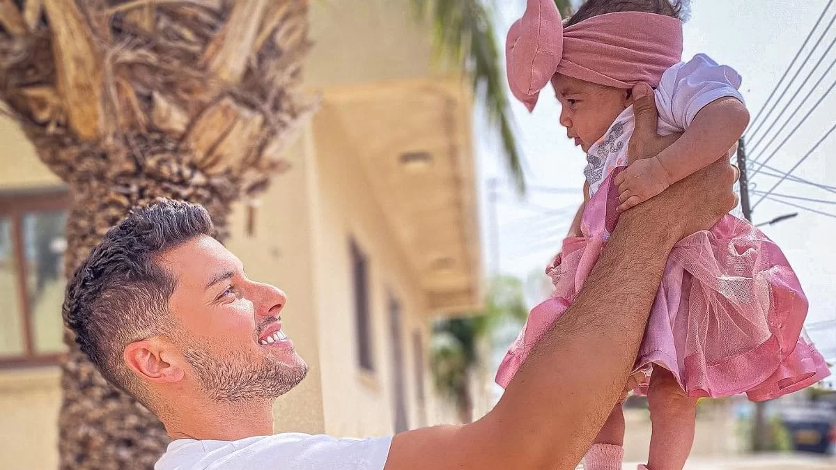 Στιγμές ευτυχίας για τον Παναγιώτη Θεόφιλο - Βάφτισε την κορούλα του