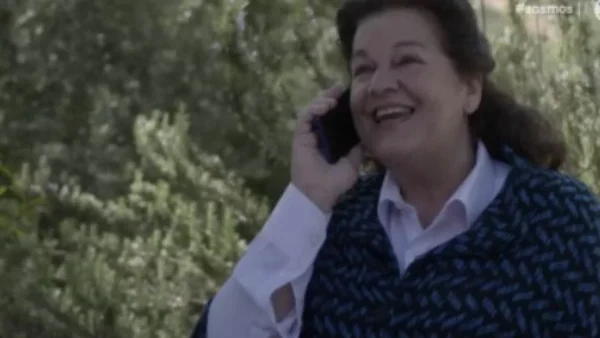 Σασμός: Έδωσε "ρέστα" η παπαδιά με την επική ατάκα της - Πανικός στο Twitter