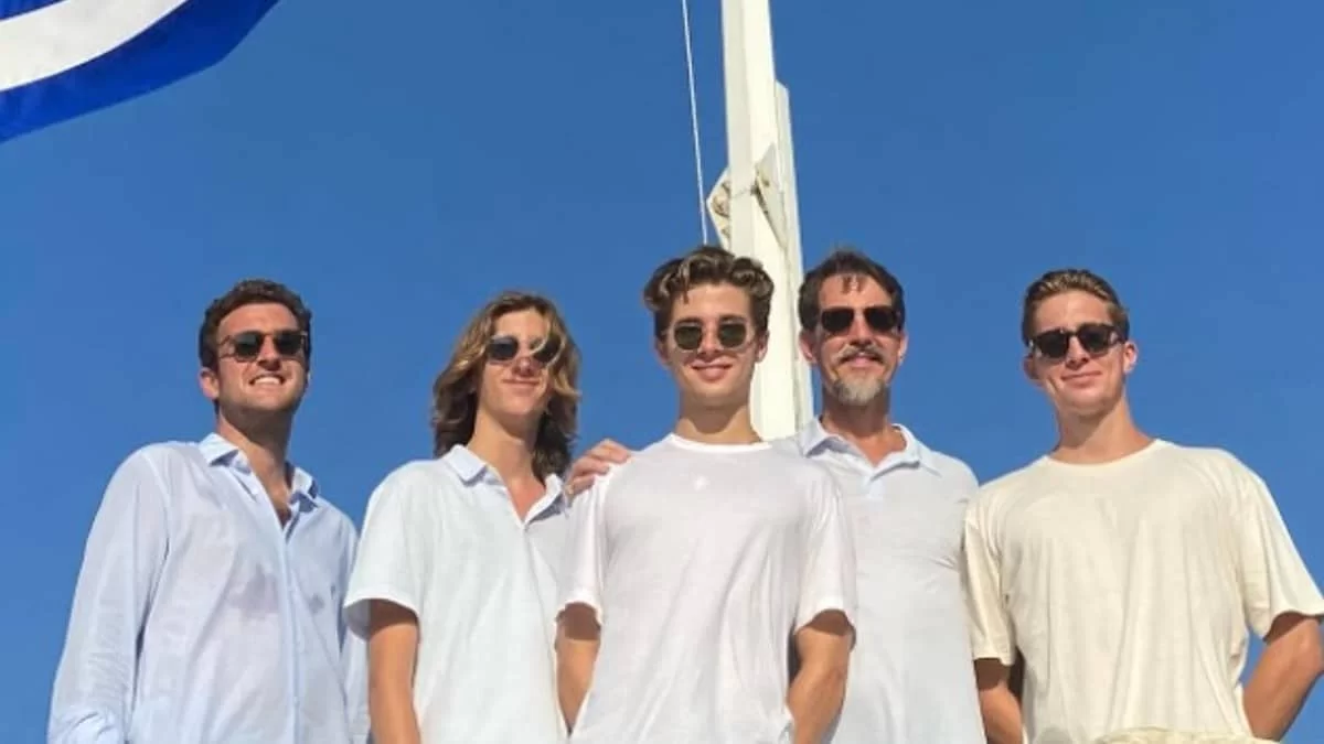 Χαρές για την οικογένεια Γλύξμπουρκ - Τι συνέβη με τον εγγονό του τέως βασιλιά Κωνσταντίνου