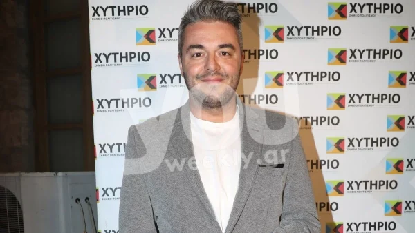 Με μουστάκι και χωρίς γένια - Σπάνια φωτογραφία του Πέτρου Πολυχρονίδη από το παρελθόν