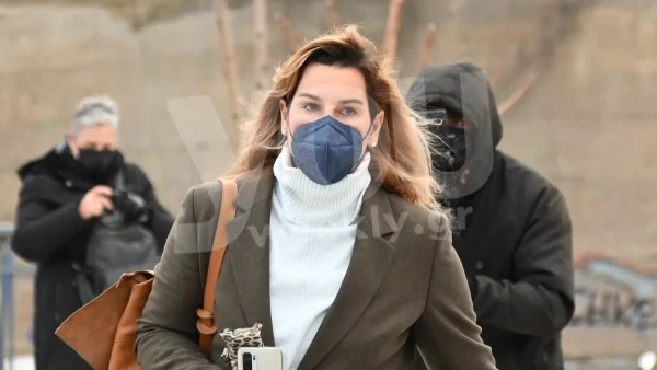 Δύσκολες ώρες για την Σοφία Μπεκατώρου - Οδηγός παρέσυρε και σκότωσε τον σκύλο της