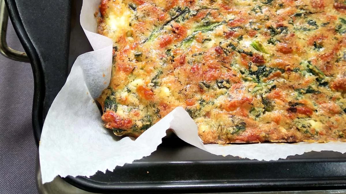 Φτιάξε γρήγορα και εύκολα την πιο νόστιμη σπανακόπιτα της τεμπέλας χωρίς φύλλο
