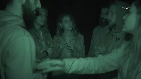 Survivor 5: «Ξέρει τι γίνεται έξω» - Ο Τάκης εξαπέλυσε τα βέλη του κατά του Άρη
